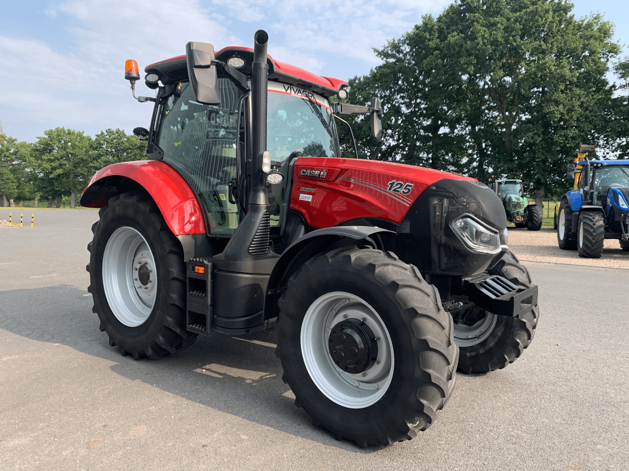 Traktor του τύπου Case IH MAXXUM CVX 125, Gebrauchtmaschine σε ISIGNY-LE-BUAT (Φωτογραφία 4)