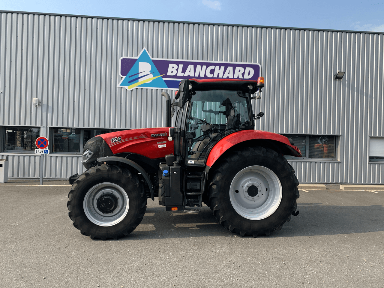 Traktor του τύπου Case IH MAXXUM CVX 125, Gebrauchtmaschine σε ISIGNY-LE-BUAT (Φωτογραφία 5)