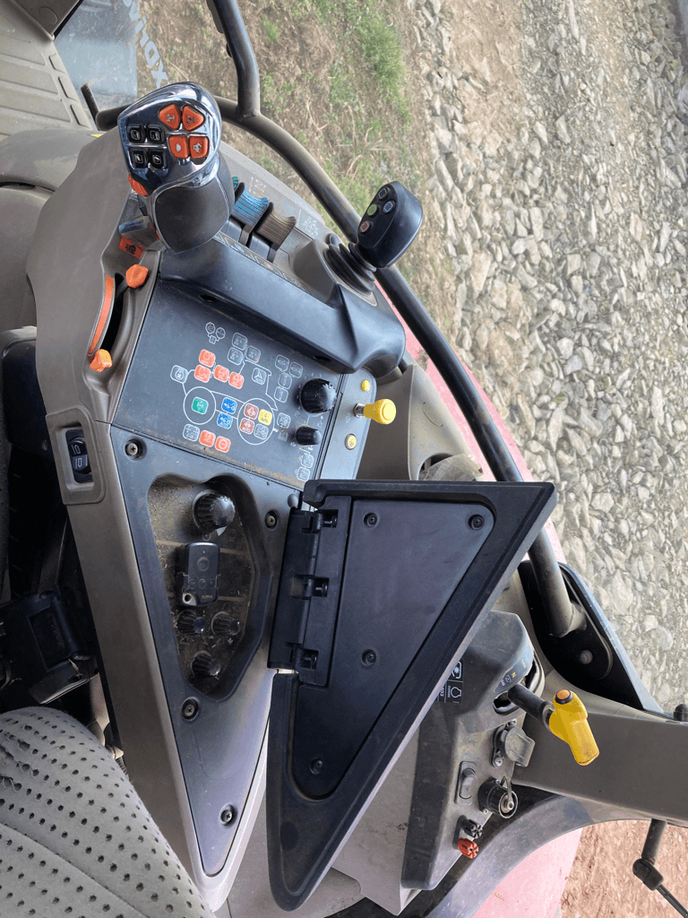 Traktor tip Case IH MAXXUM CVX 135, Gebrauchtmaschine in ISIGNY-LE-BUAT (Poză 10)
