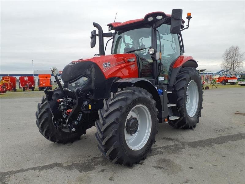 Traktor Türe ait Case IH MAXXUM125CVX, Gebrauchtmaschine içinde ANTIGNY (resim 1)