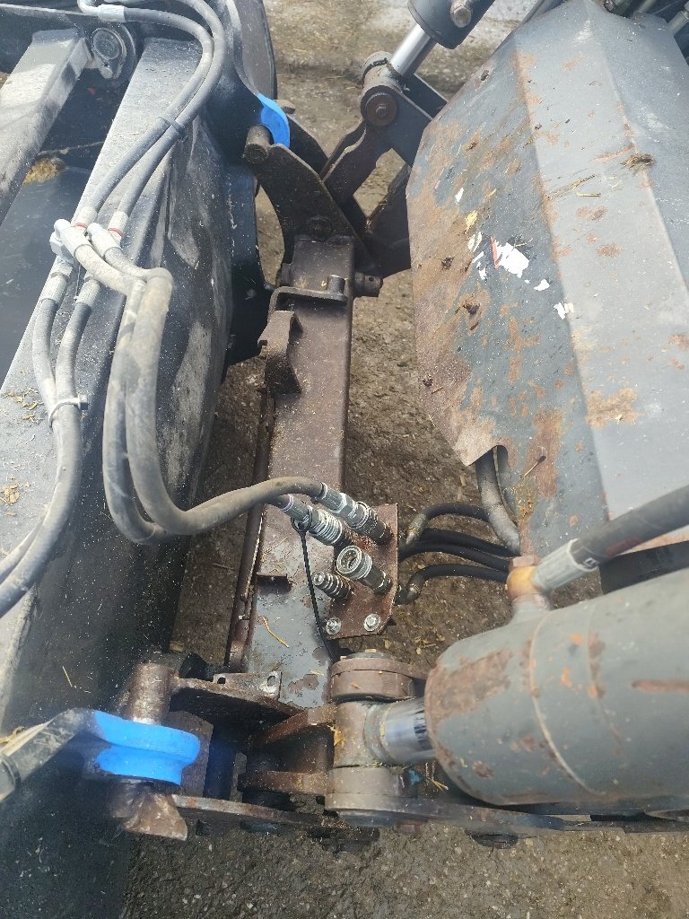 Traktor типа Case IH Maxxum140, Gebrauchtmaschine в Einvaux (Фотография 8)