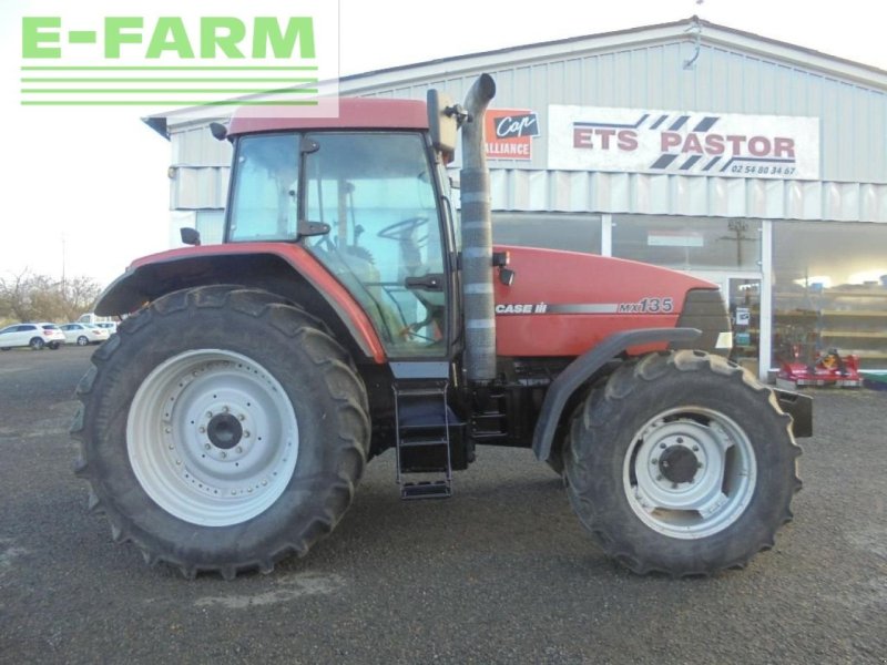 Traktor of the type Case IH mx 135, Gebrauchtmaschine in Authon (Picture 1)