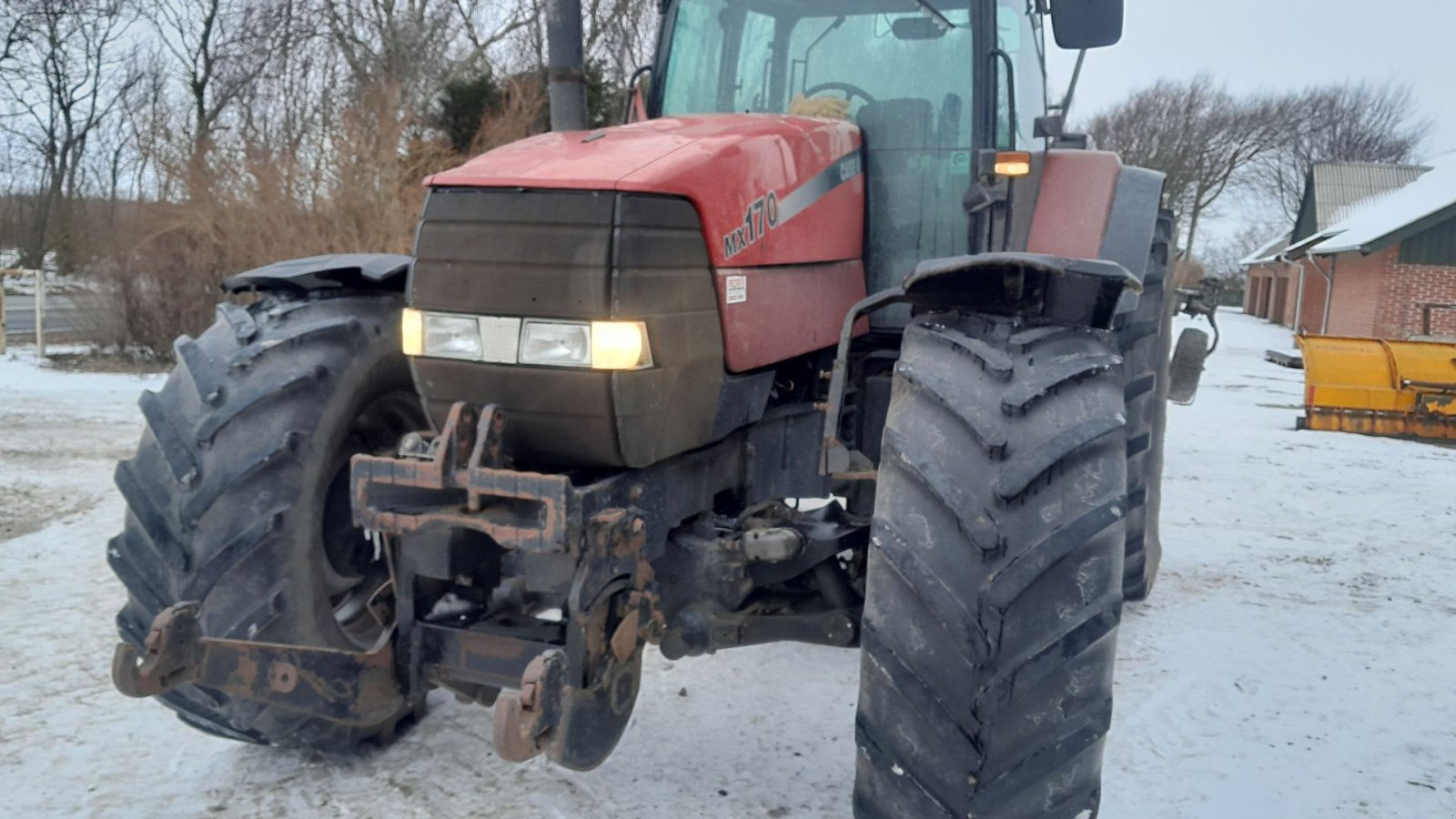 Traktor van het type Case IH MX 170 med affjdret foraksel og original frontlift MX 170, Gebrauchtmaschine in Skive (Foto 2)