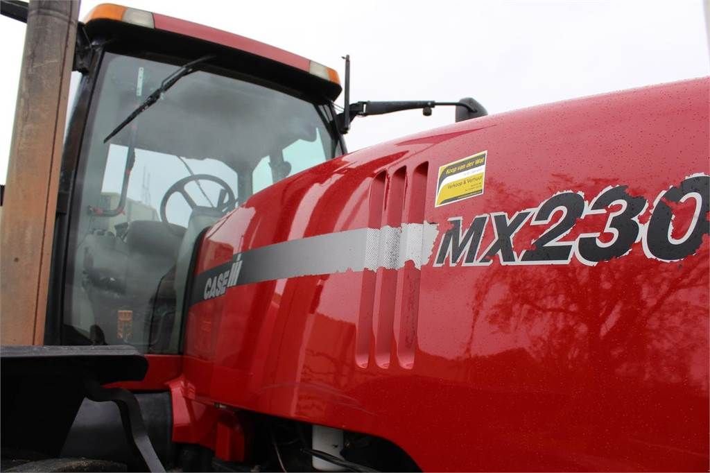 Traktor des Typs Case IH MX 230, Gebrauchtmaschine in Bant (Bild 4)
