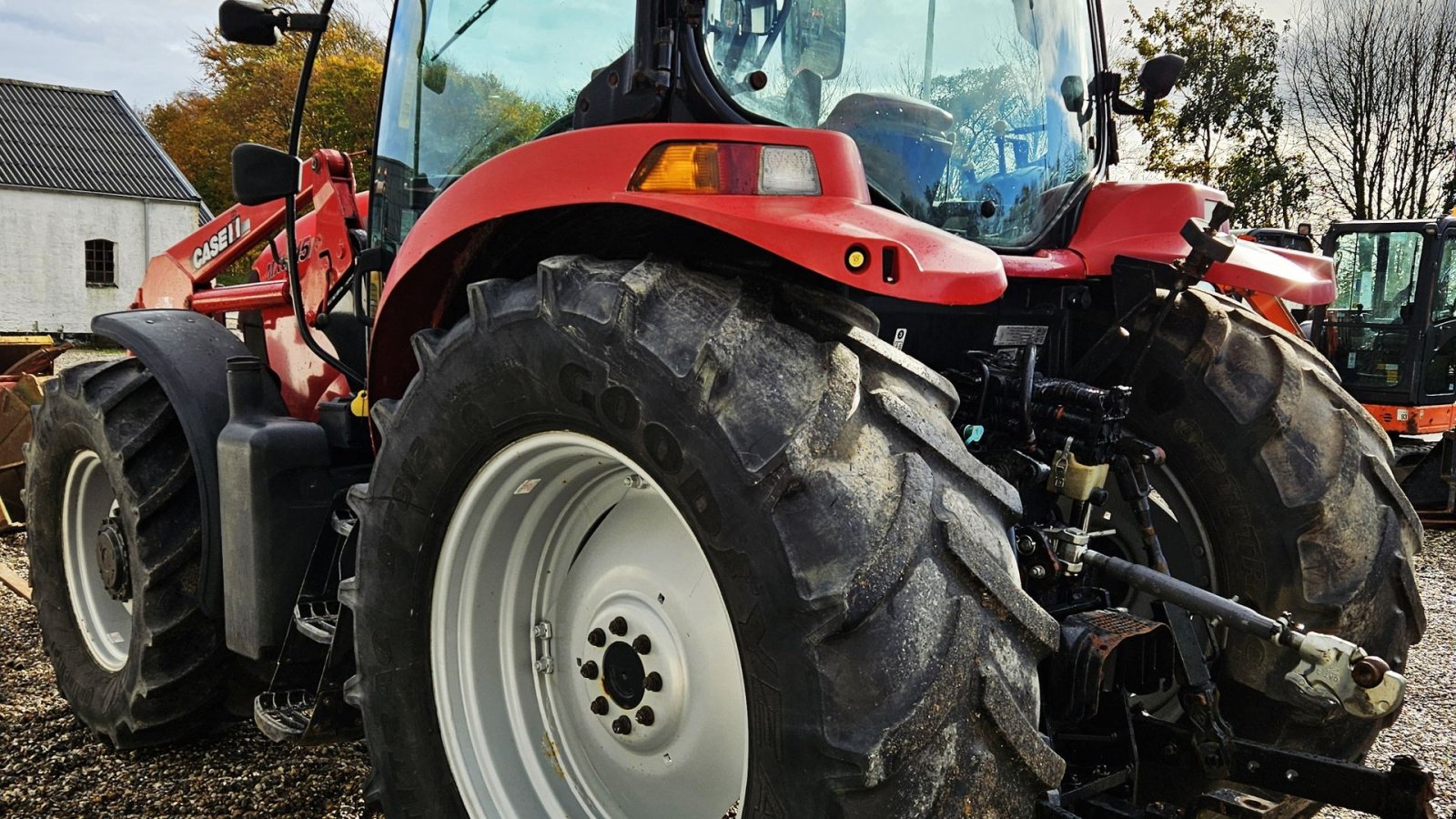 Traktor des Typs Case IH MXU 115 / 7400 timer / frontlæsser med 2 redskaber, Gebrauchtmaschine in Arden (Bild 5)