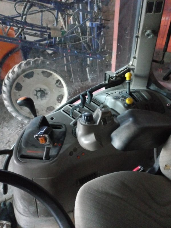 Traktor des Typs Case IH MXU 115 PRO, Gebrauchtmaschine in VERT TOULON (Bild 8)