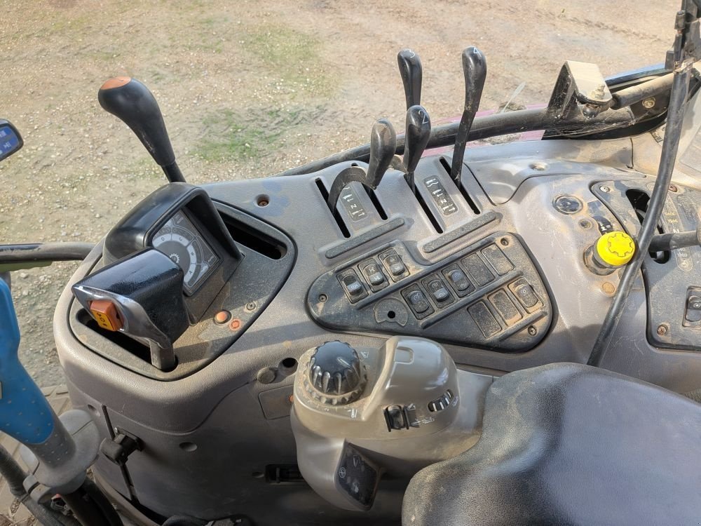 Traktor del tipo Case IH MXU 125, Gebrauchtmaschine en VOVES (Imagen 5)