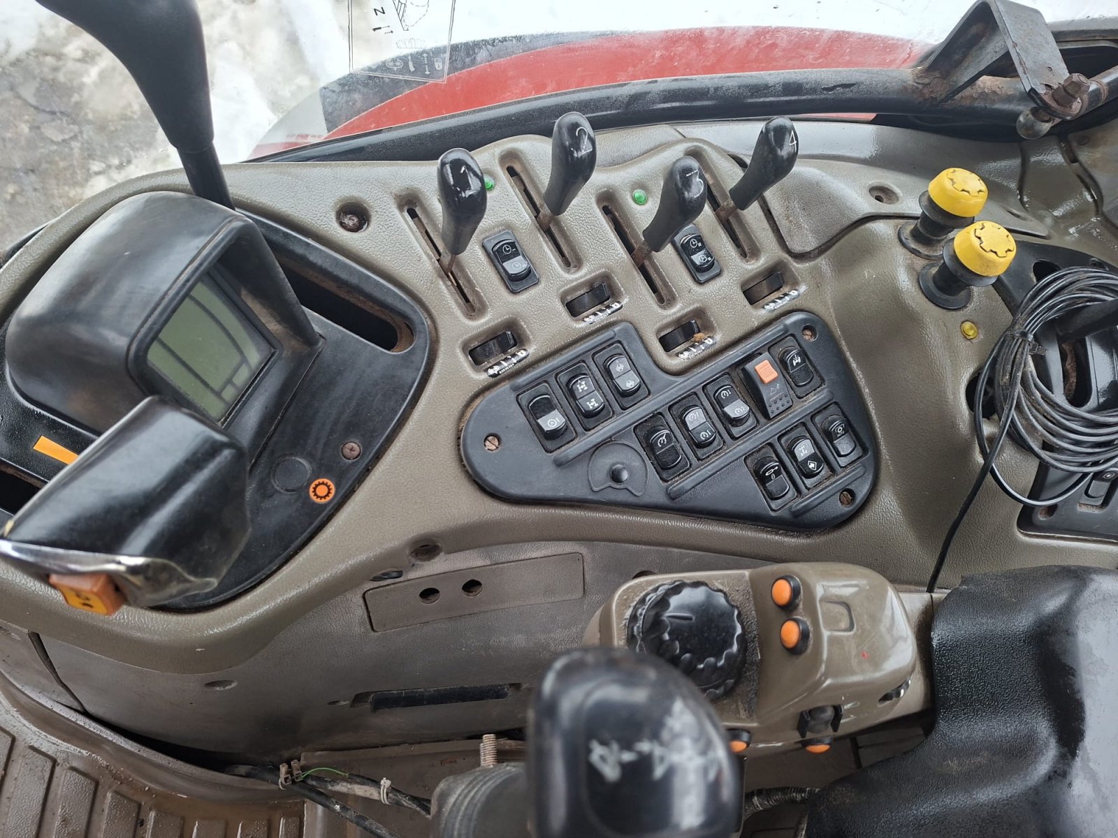 Traktor του τύπου Case IH MXU 135 Pro, Gebrauchtmaschine σε Hallerndorf (Φωτογραφία 9)