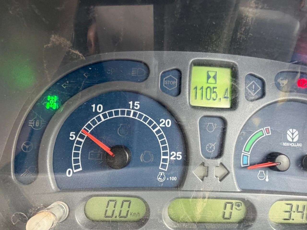 Traktor Türe ait Case IH MXU 135, Gebrauchtmaschine içinde Middelfart (resim 8)