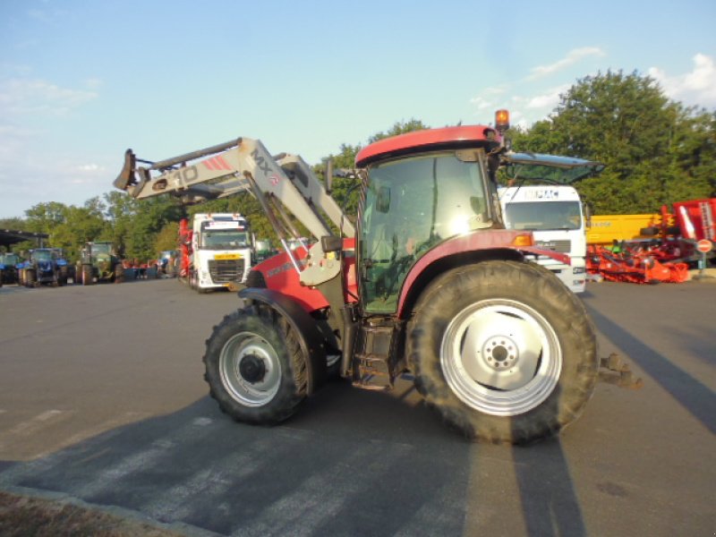 Traktor типа Case IH MXU100, Gebrauchtmaschine в CHATEAUBRIANT CEDEX (Фотография 1)