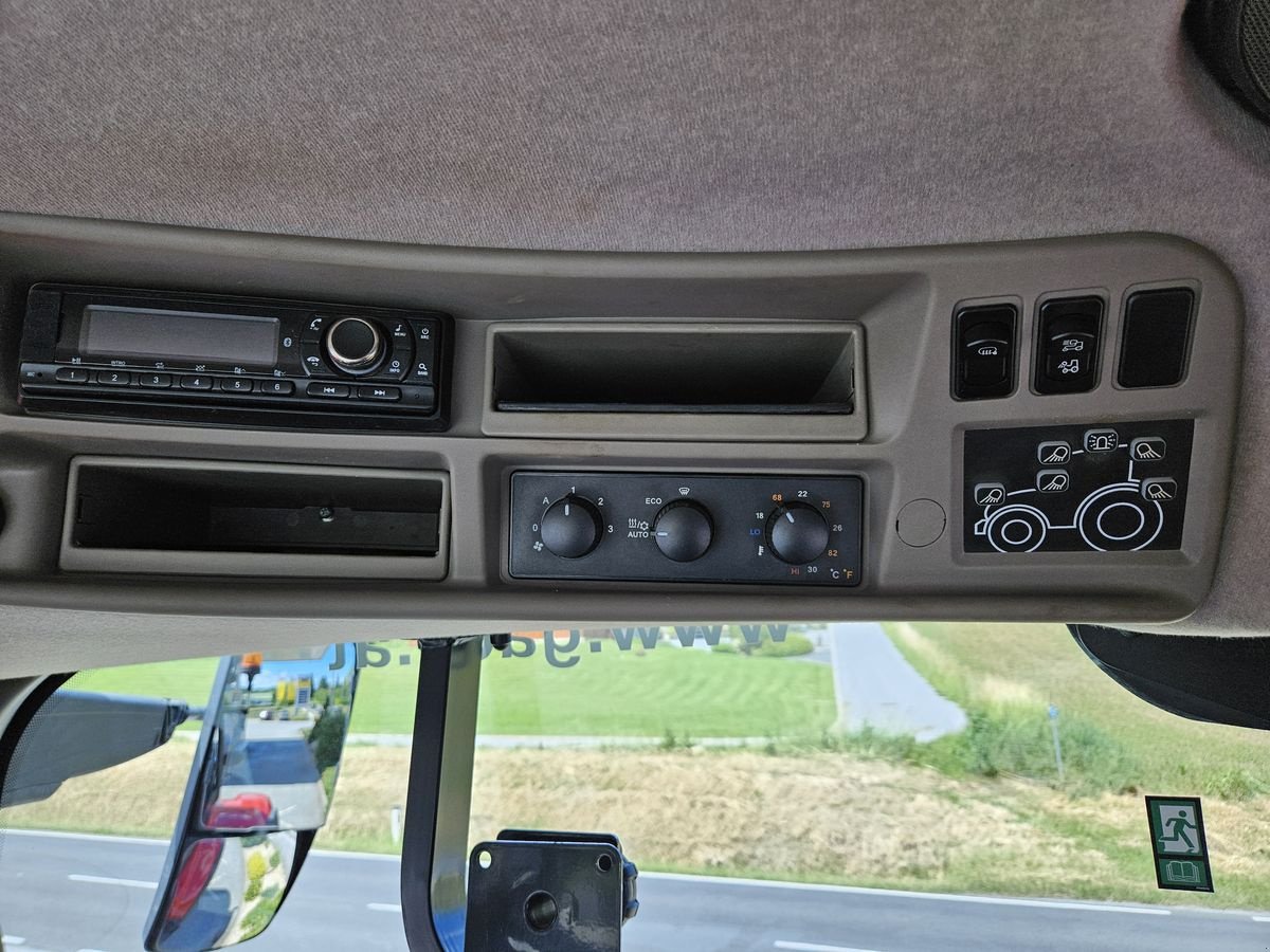 Traktor des Typs Case IH Optum 250 CVXDrive, Gebrauchtmaschine in Siget in der Wart (Bild 5)