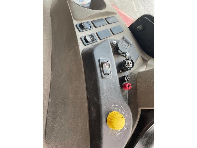 Traktor del tipo Case IH OPTUM 270 CVX, Gebrauchtmaschine In VOUZIERS (Immagine 8)