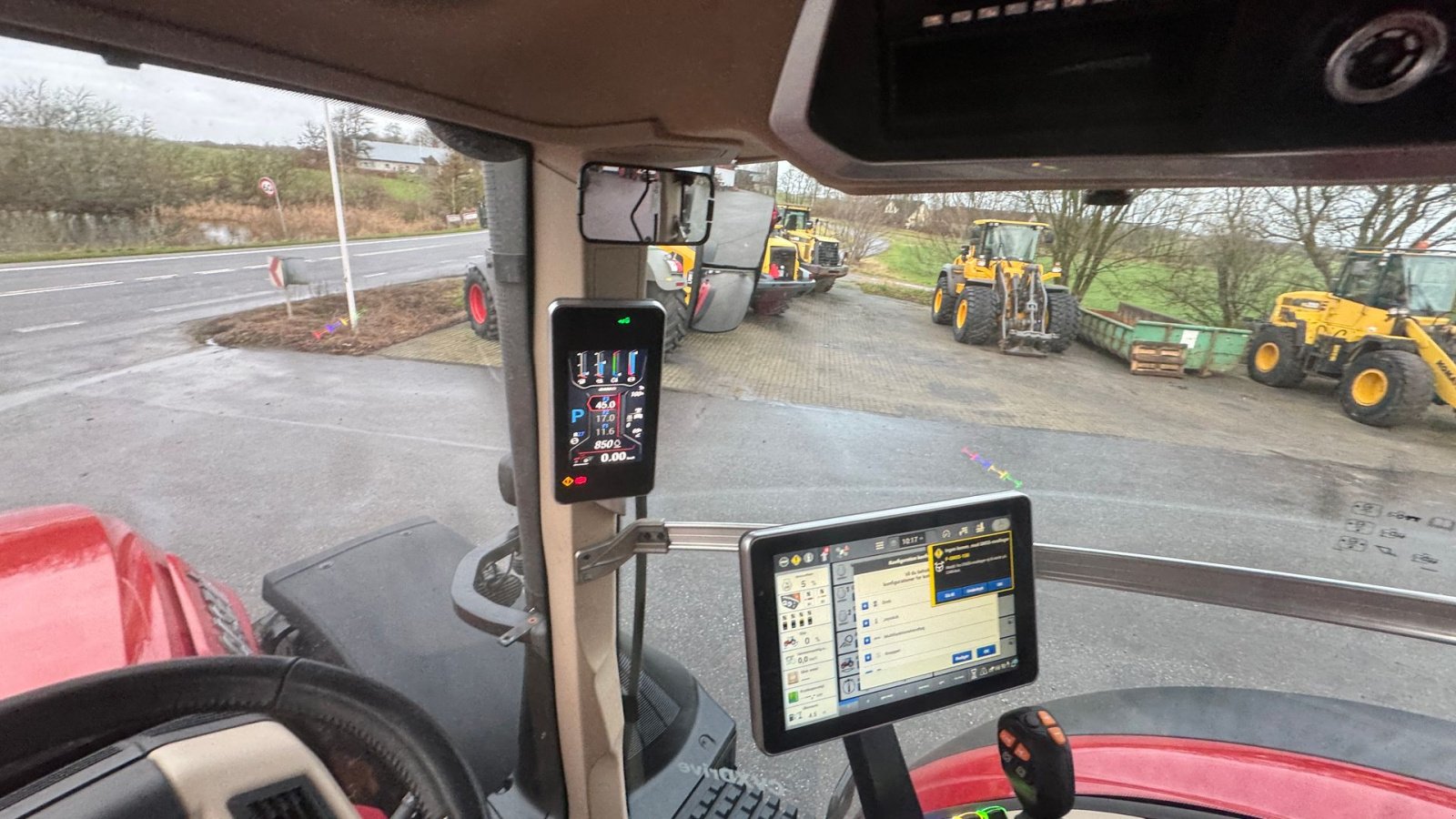 Traktor of the type Case IH OPTUM 300 CVX AFS CONNECT KUN 1200 TIMER OG MED DET NYE MODEL FØREHUS!, Gebrauchtmaschine in Nørager (Picture 21)