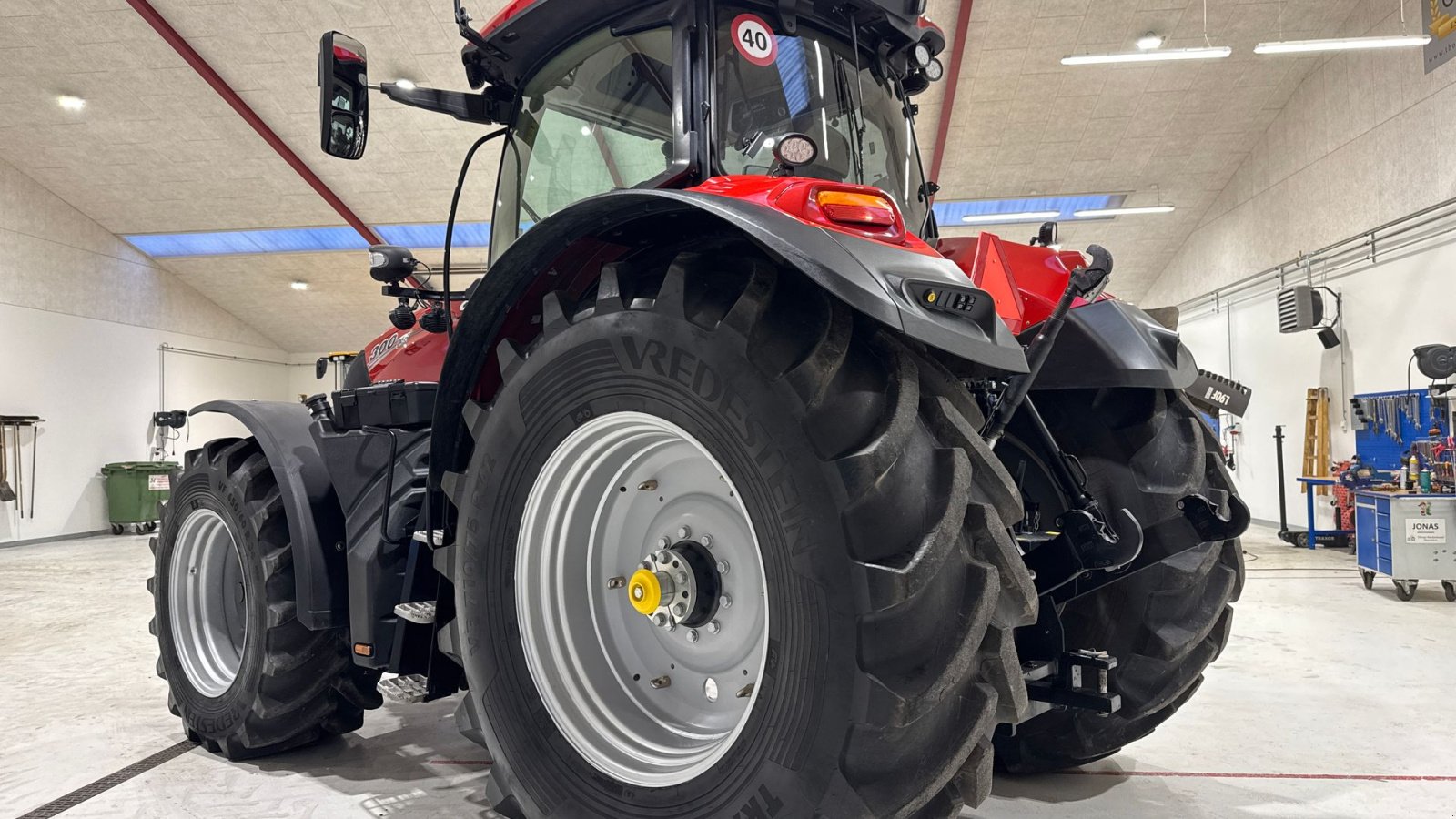 Traktor van het type Case IH OPTUM 300 CVX AFS CONNECT KUN 1500 TIMER! MED DET NYE MODEL FØREHUS!, Gebrauchtmaschine in Nørager (Foto 7)
