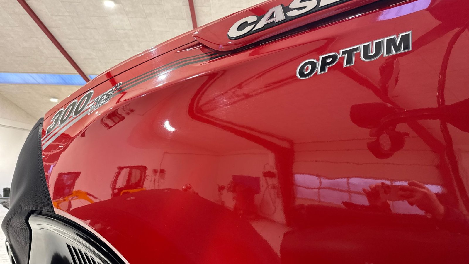 Traktor van het type Case IH OPTUM 300 CVX AFS CONNECT KUN 1500 TIMER! MED DET NYE MODEL FØREHUS!, Gebrauchtmaschine in Nørager (Foto 16)