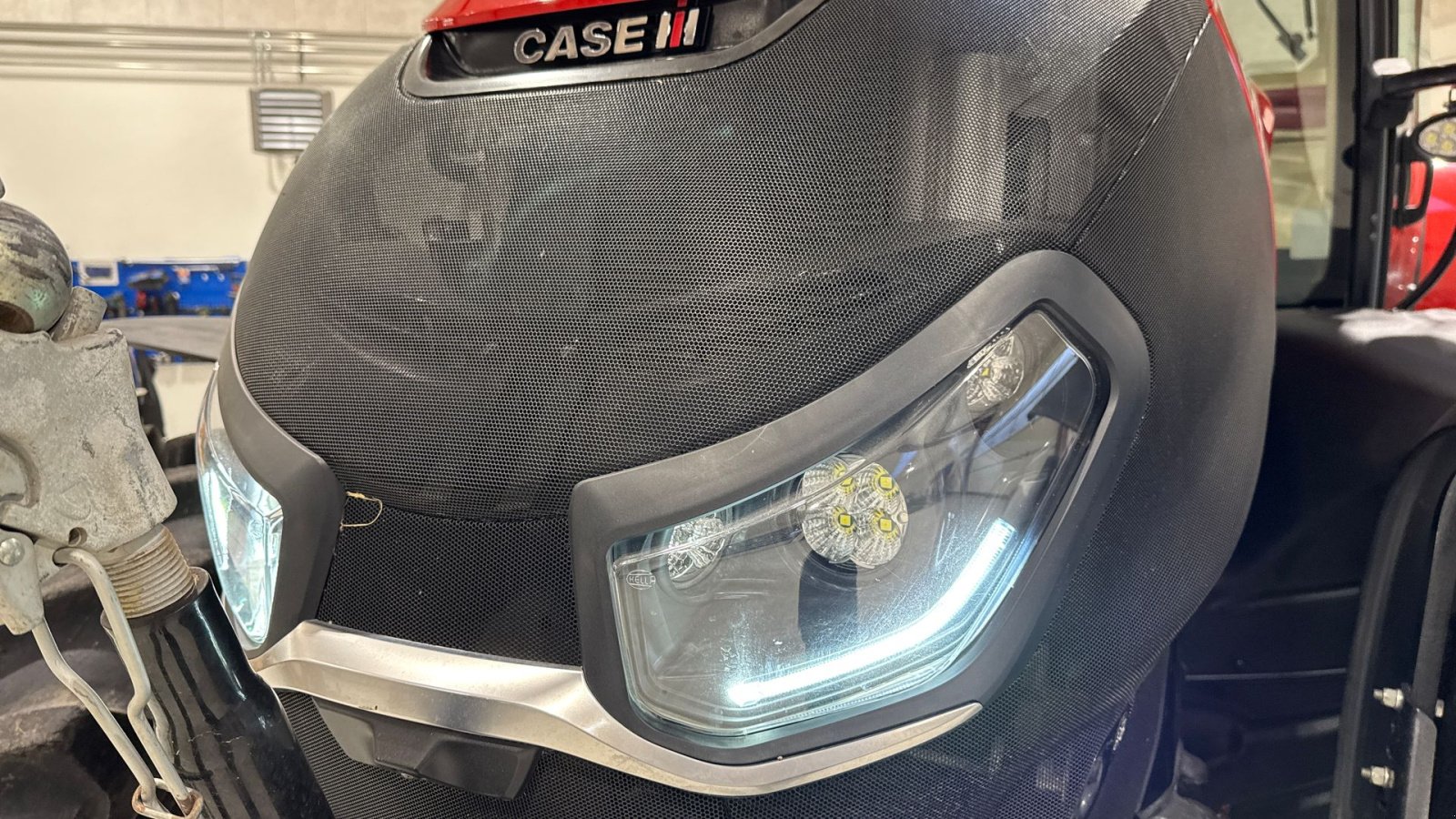 Traktor van het type Case IH OPTUM 300 CVX AFS CONNECT KUN 1500 TIMER! MED DET NYE MODEL FØREHUS!, Gebrauchtmaschine in Nørager (Foto 17)