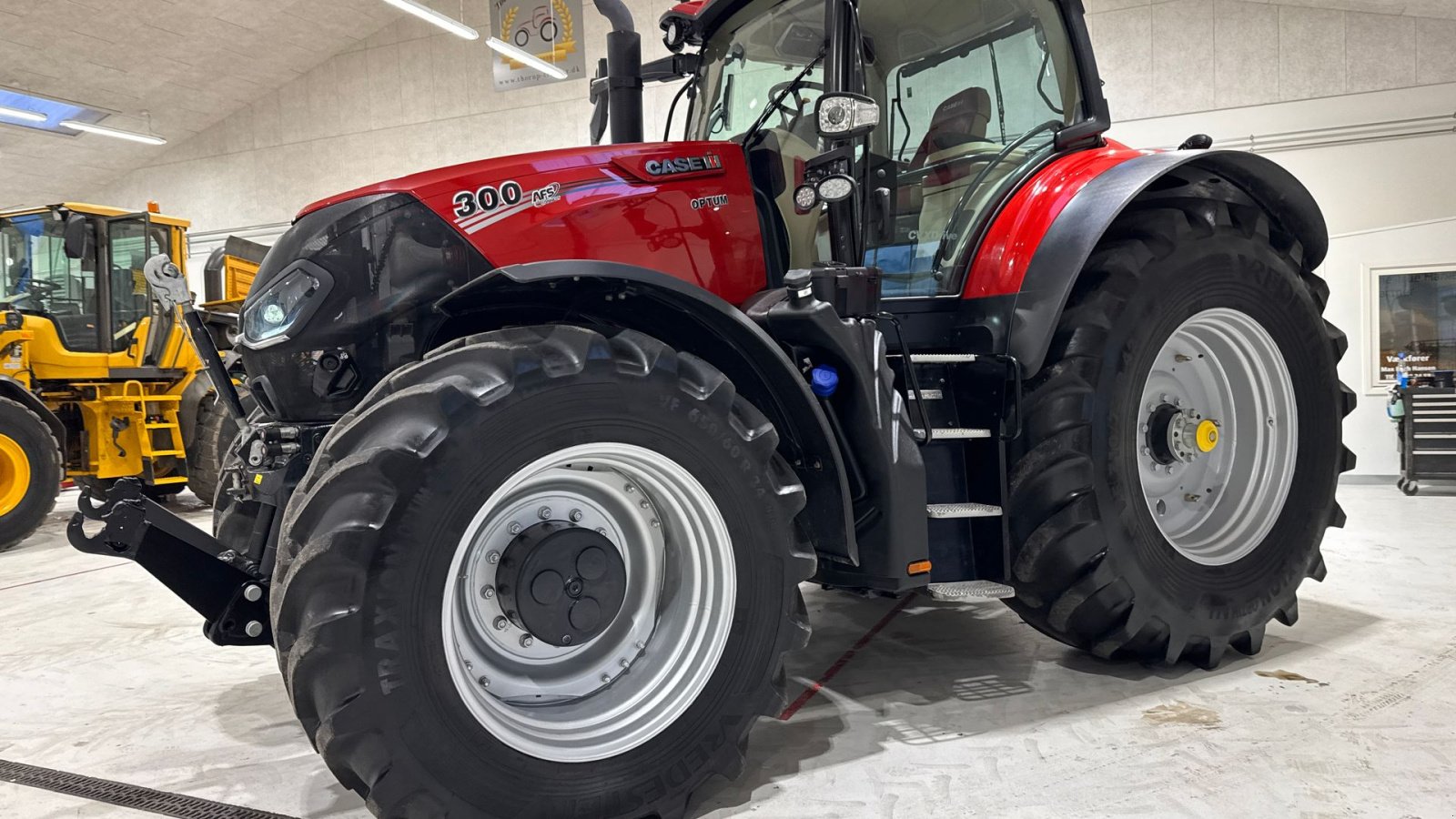 Traktor van het type Case IH OPTUM 300 CVX AFS CONNECT KUN 1500 TIMER! MED DET NYE MODEL FØREHUS!, Gebrauchtmaschine in Nørager (Foto 2)