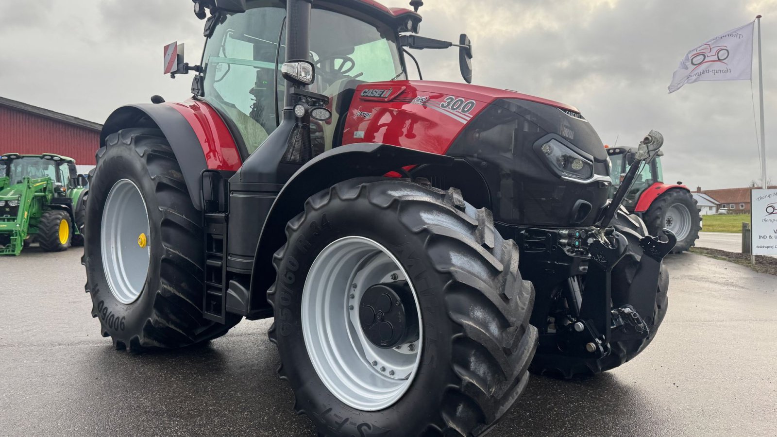 Traktor van het type Case IH OPTUM 300 CVX AFS CONNECT KUN 2600 TIMER OG MED DET NYE MODEL FØREHUS!, Gebrauchtmaschine in Nørager (Foto 9)