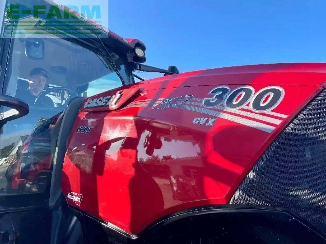 Traktor от тип Case IH optum 300 cvx CVX, Gebrauchtmaschine в AALBORG SV (Снимка 3)
