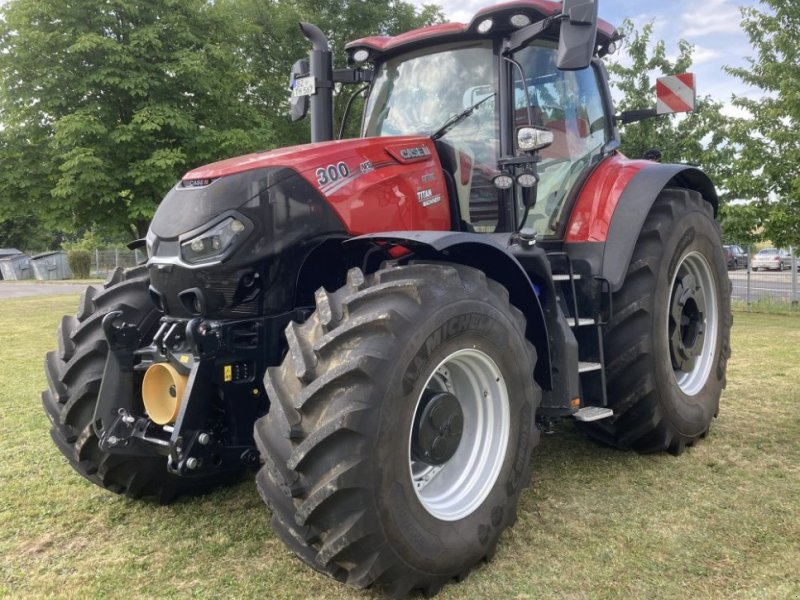 Traktor des Typs Case IH Optum 300 CVX Drive, Neumaschine in Bad Freienwalde (Bild 1)