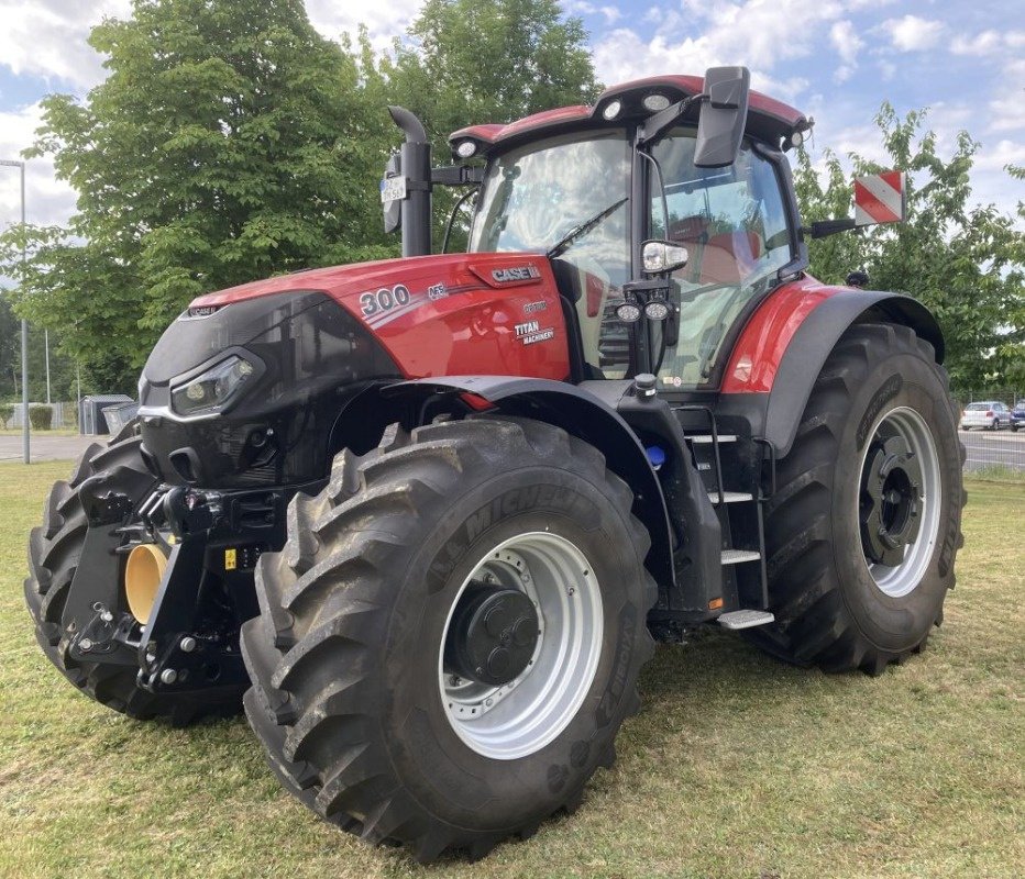 Traktor des Typs Case IH Optum 300 CVX Drive, Neumaschine in Gutzkow (Bild 1)