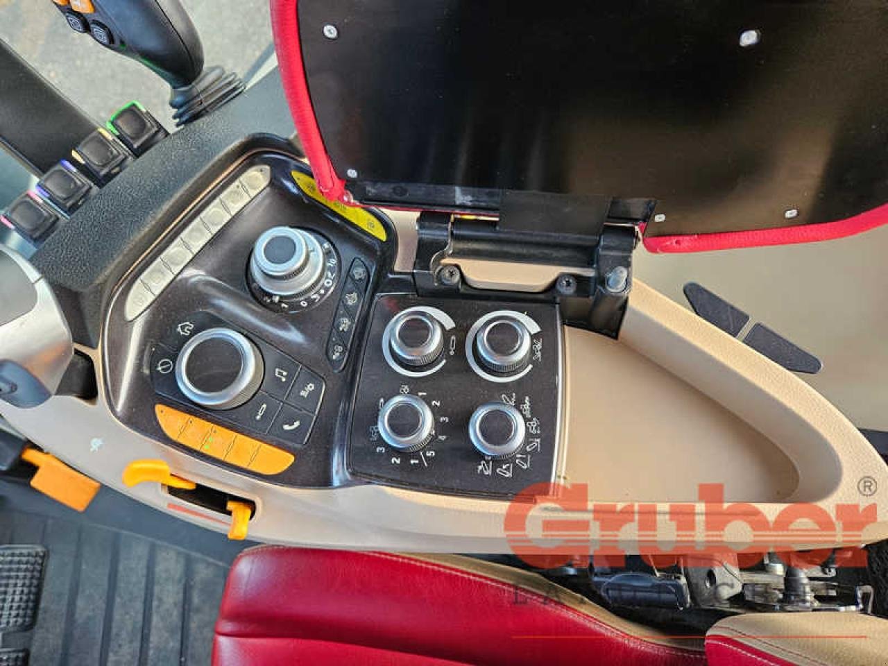 Traktor typu Case IH Optum 300 CVX Drive, Gebrauchtmaschine w Ampfing (Zdjęcie 16)