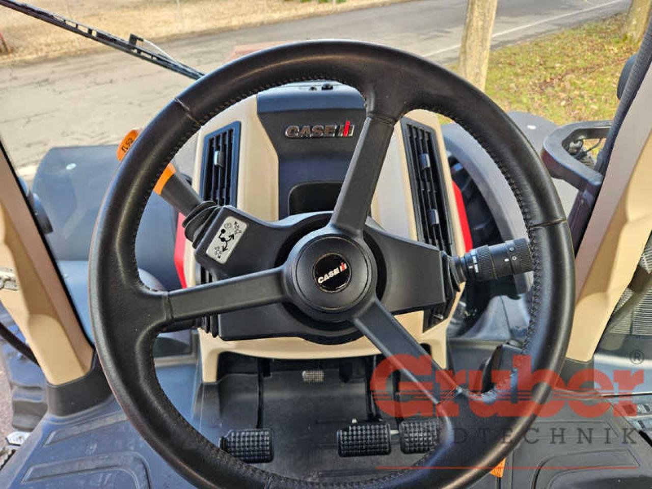 Traktor typu Case IH Optum 300 CVX Drive, Gebrauchtmaschine w Ampfing (Zdjęcie 18)