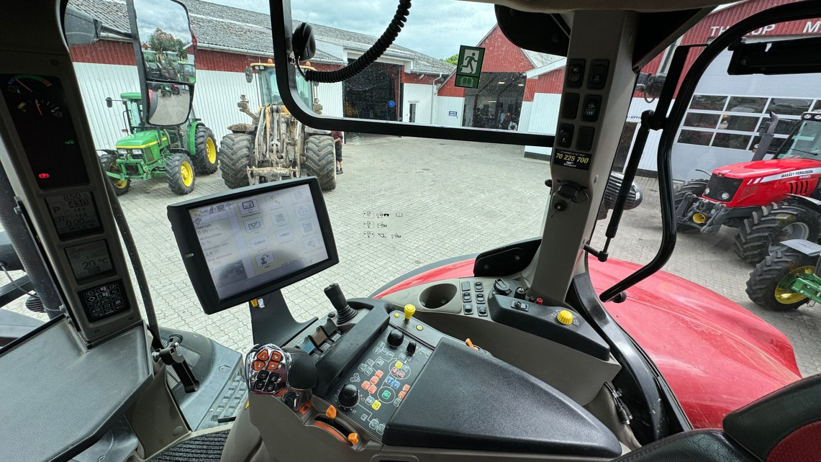 Traktor tip Case IH Optum 300 CVX PÅ VEJ HJEM!, Gebrauchtmaschine in Nørager (Poză 16)