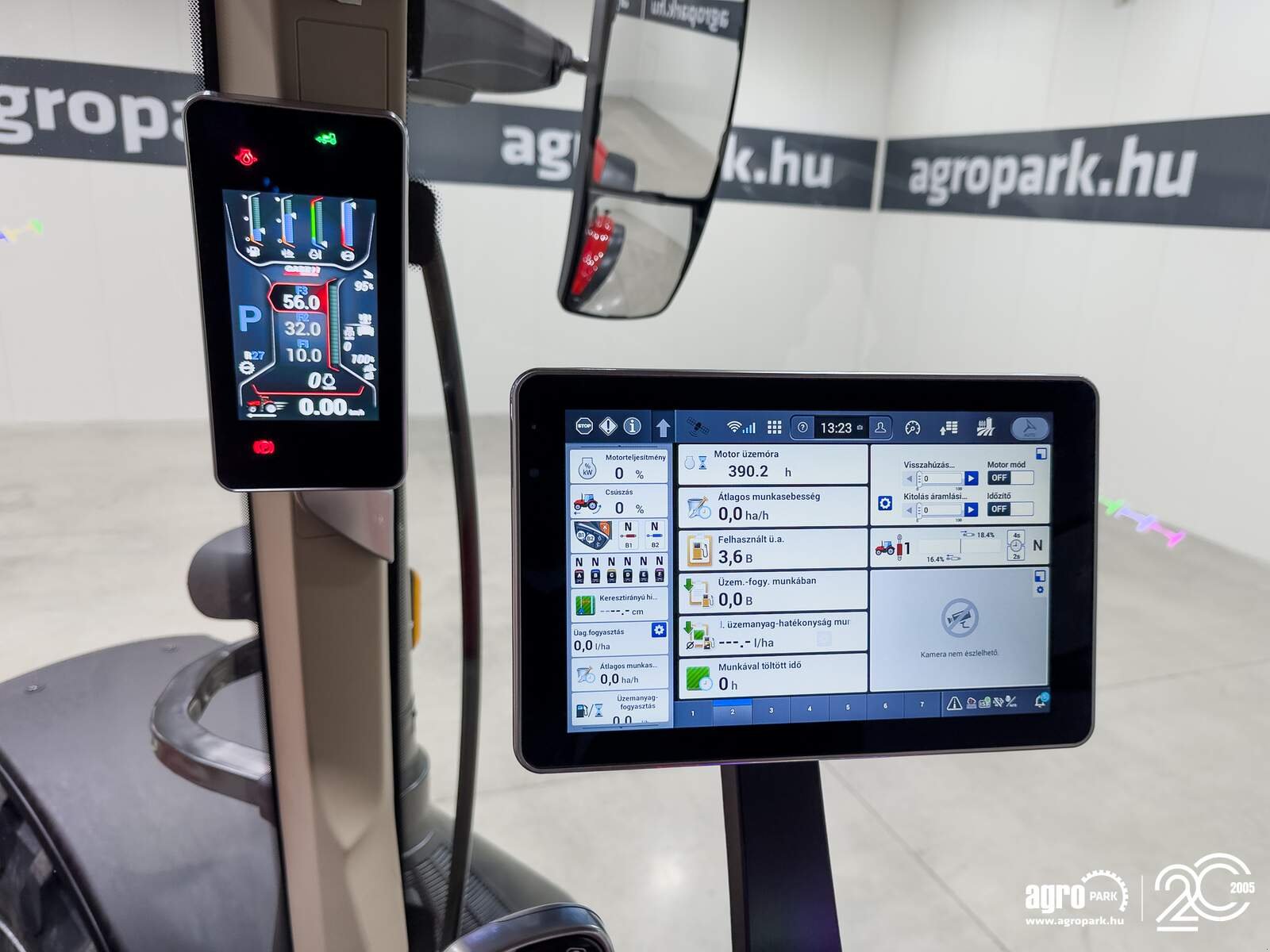 Traktor des Typs Case IH Optum 300 CVX, Gebrauchtmaschine in Csengele (Bild 17)