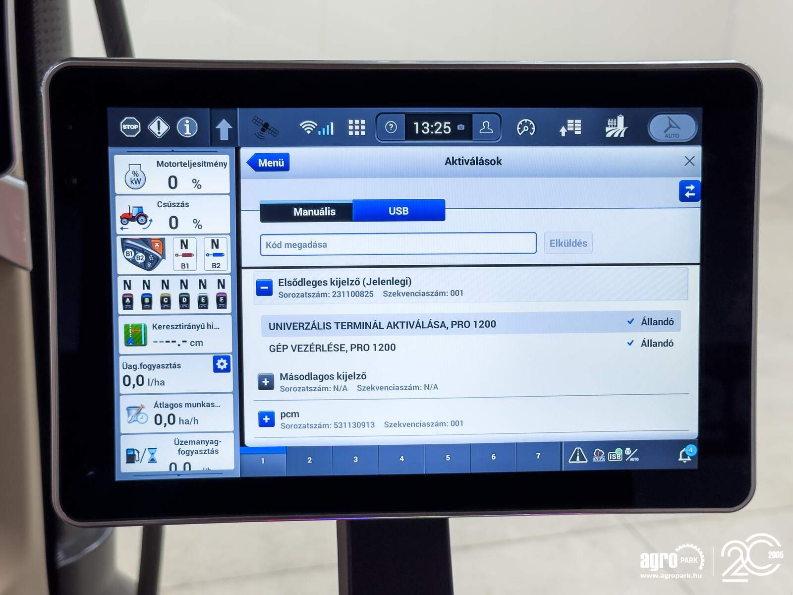 Traktor des Typs Case IH Optum 300 CVX, Gebrauchtmaschine in Csengele (Bild 21)
