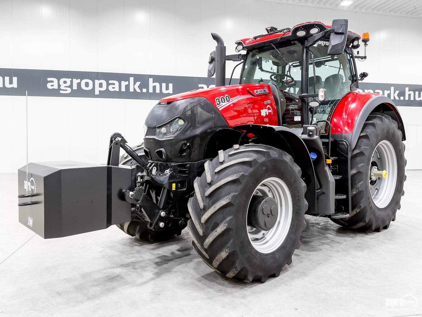 Traktor van het type Case IH Optum 300 CVX, Gebrauchtmaschine in Csengele (Foto 1)