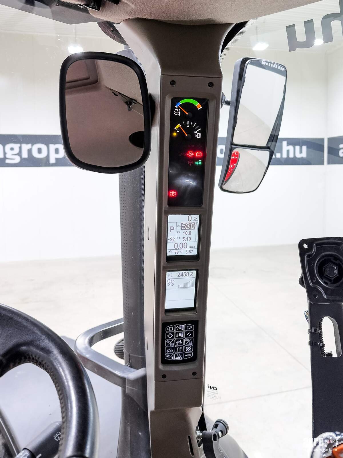 Traktor van het type Case IH Optum 300 CVX, Gebrauchtmaschine in Csengele (Foto 21)