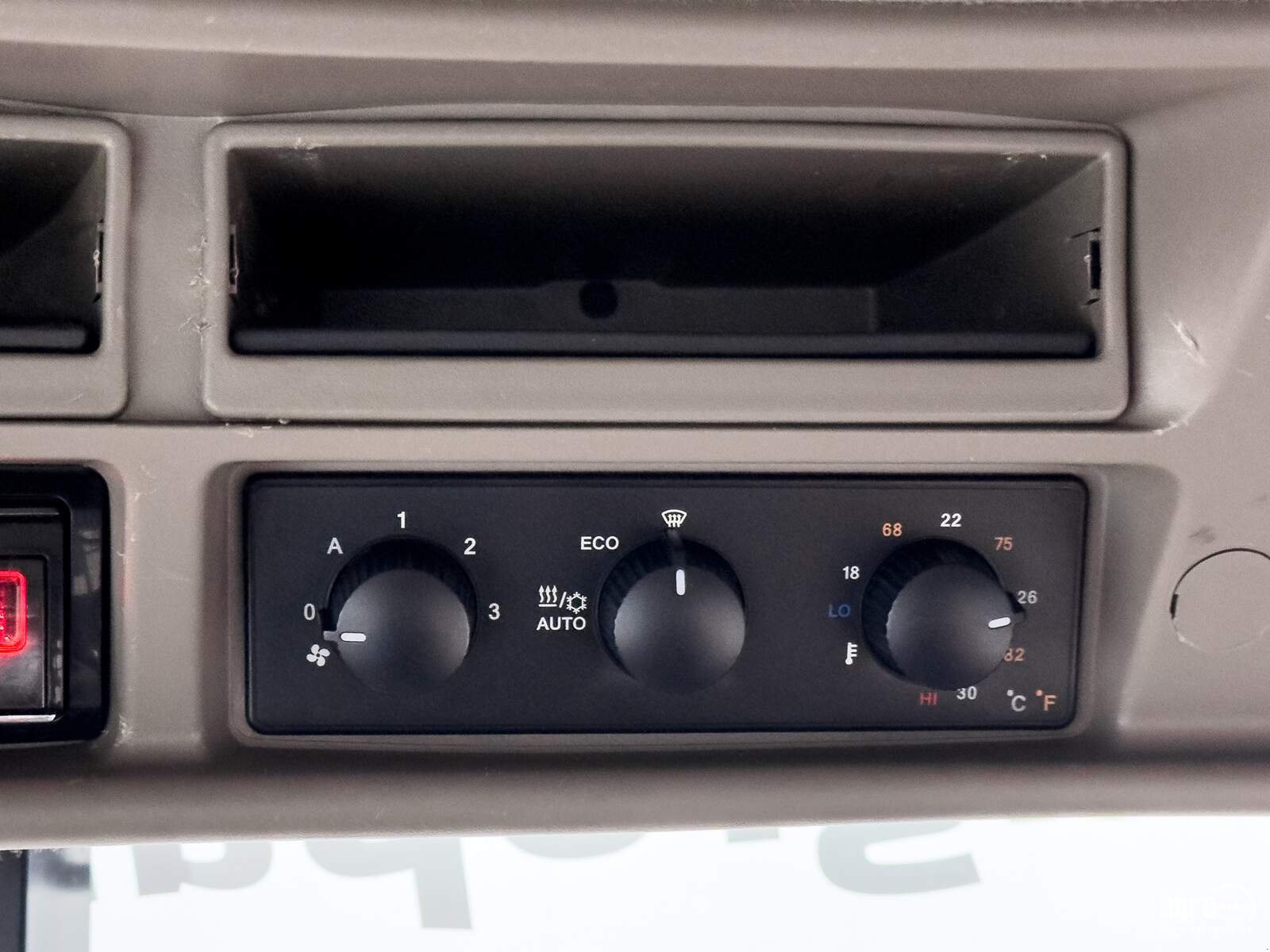 Traktor van het type Case IH Optum 300 CVX, Gebrauchtmaschine in Csengele (Foto 28)