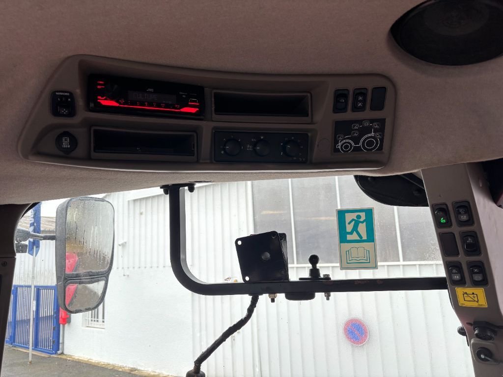 Traktor za tip Case IH OPTUM 300 CVX, Gebrauchtmaschine u VERT TOULON (Slika 11)