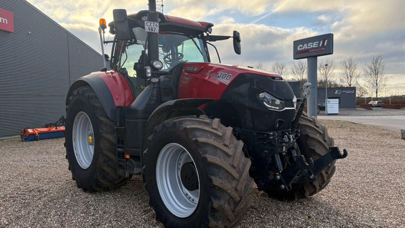 Traktor of the type Case IH Optum 300 CVX, Gebrauchtmaschine in Aulum (Picture 2)