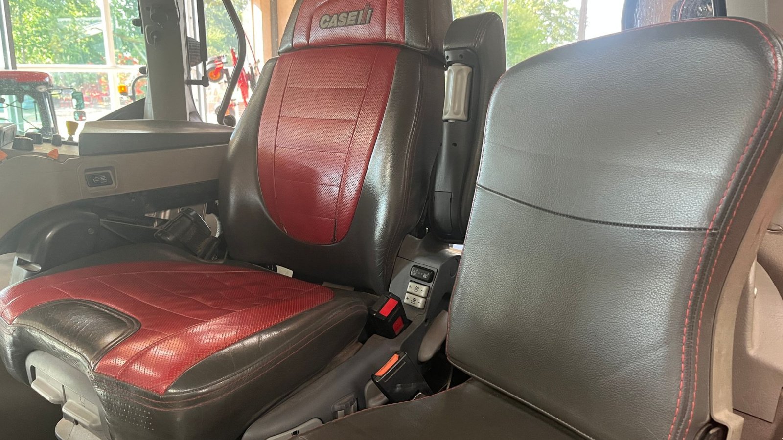 Traktor des Typs Case IH Optum 300 CVX, Gebrauchtmaschine in Bredsten (Bild 5)