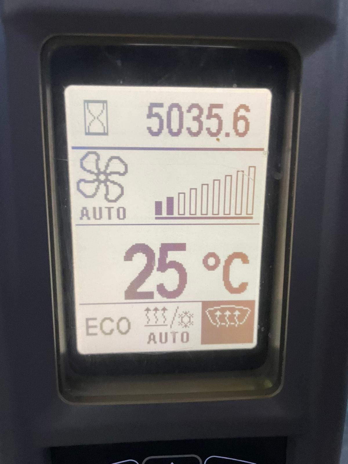 Traktor of the type Case IH Optum 300 CVX, Gebrauchtmaschine in Creglingen (Picture 6)