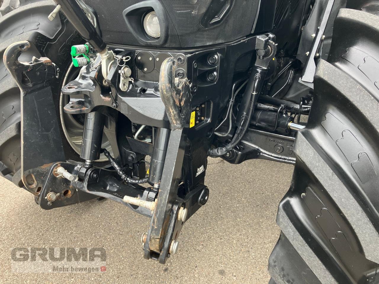 Traktor of the type Case IH Optum 300 CVX, Gebrauchtmaschine in Friedberg-Derching (Picture 13)