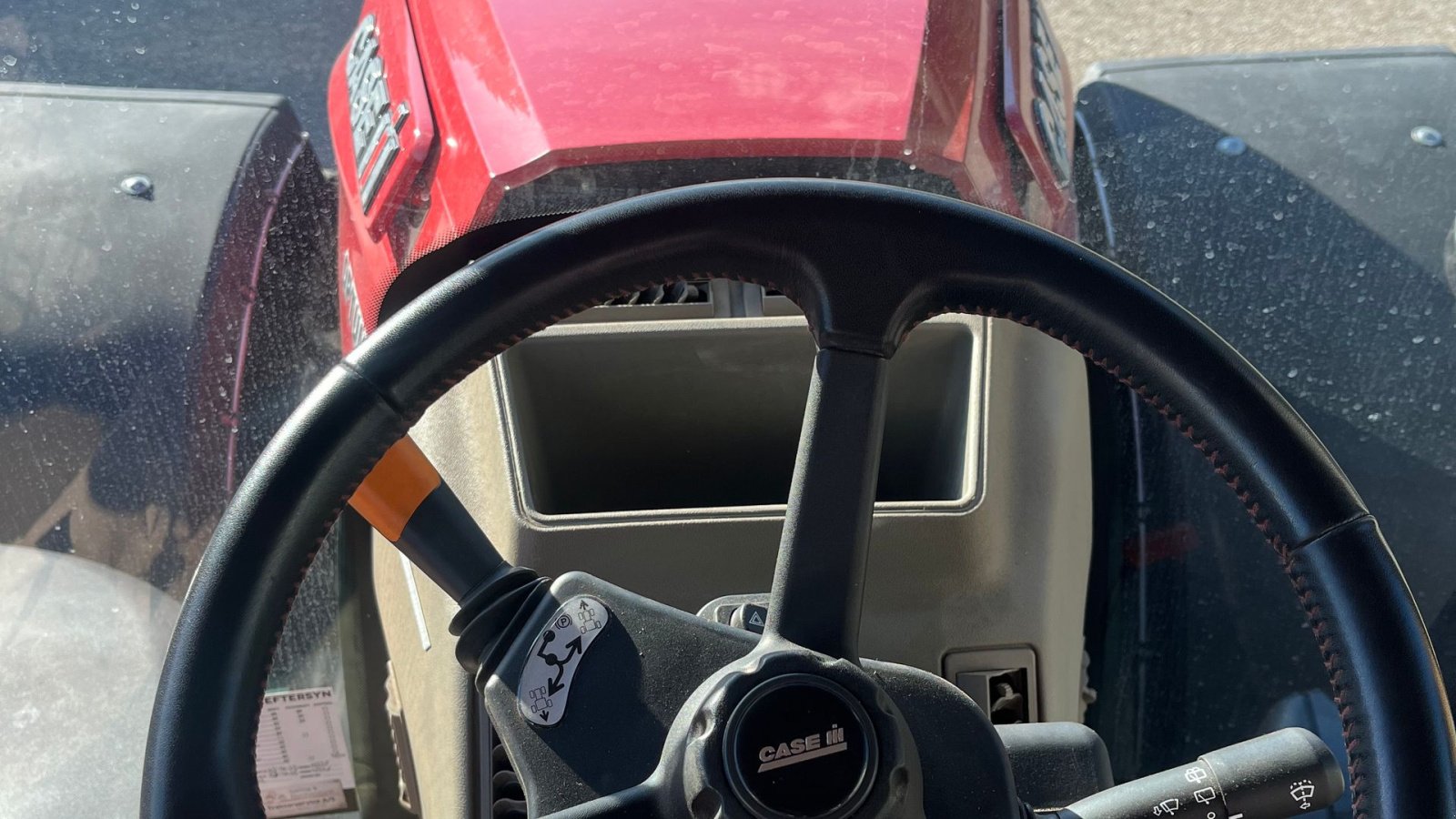 Traktor of the type Case IH OPTUM 300 CVXDRIVE Traktor., Gebrauchtmaschine in Spøttrup (Picture 16)