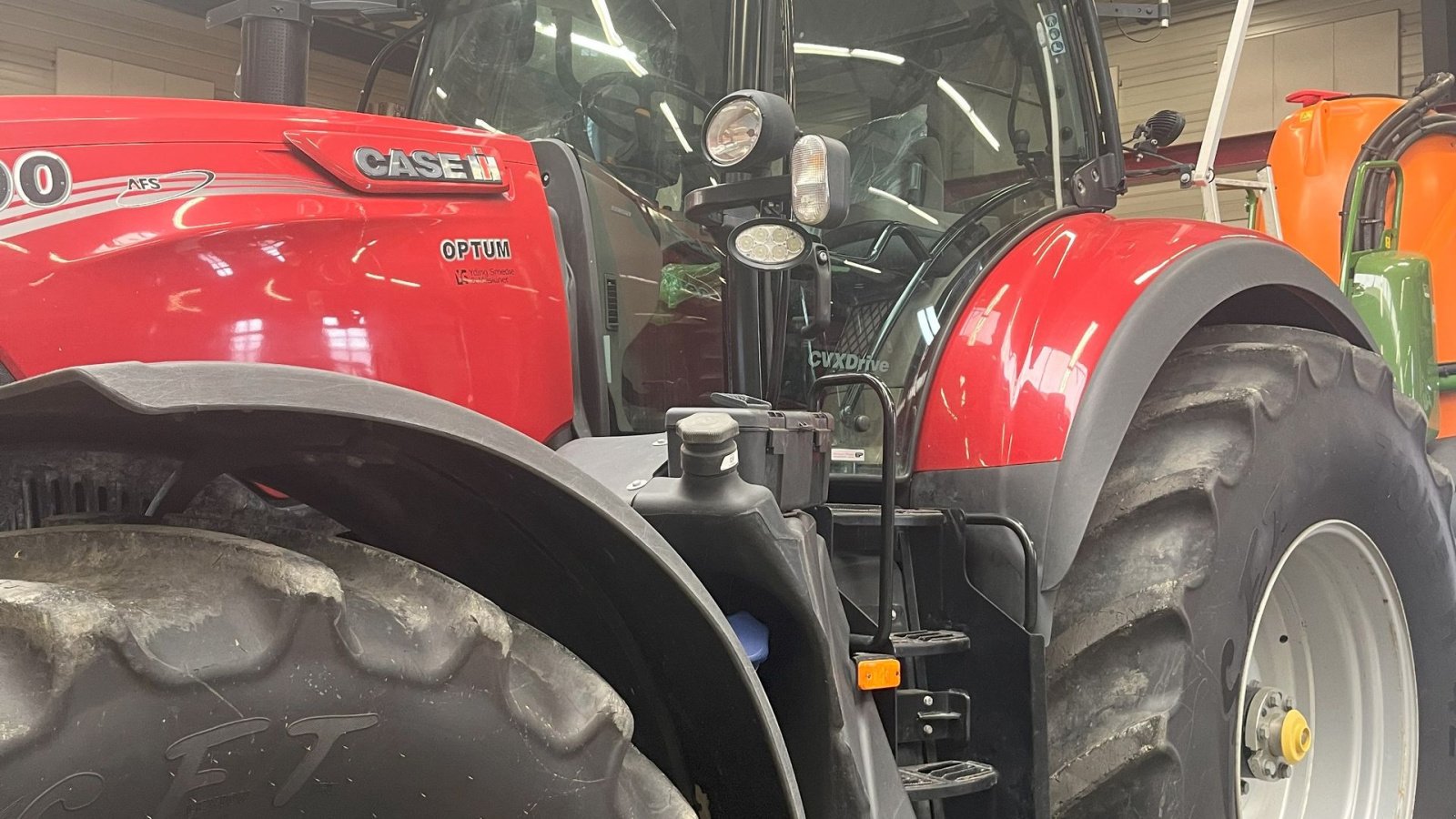 Traktor типа Case IH OPTUM 300 CVXDRIVE, Gebrauchtmaschine в Horsens (Фотография 8)