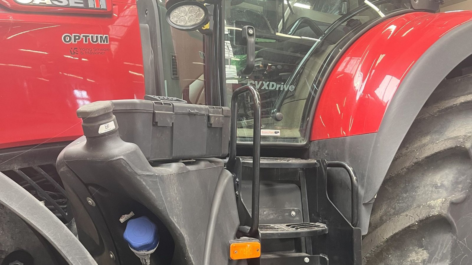 Traktor типа Case IH OPTUM 300 CVXDRIVE, Gebrauchtmaschine в Horsens (Фотография 17)