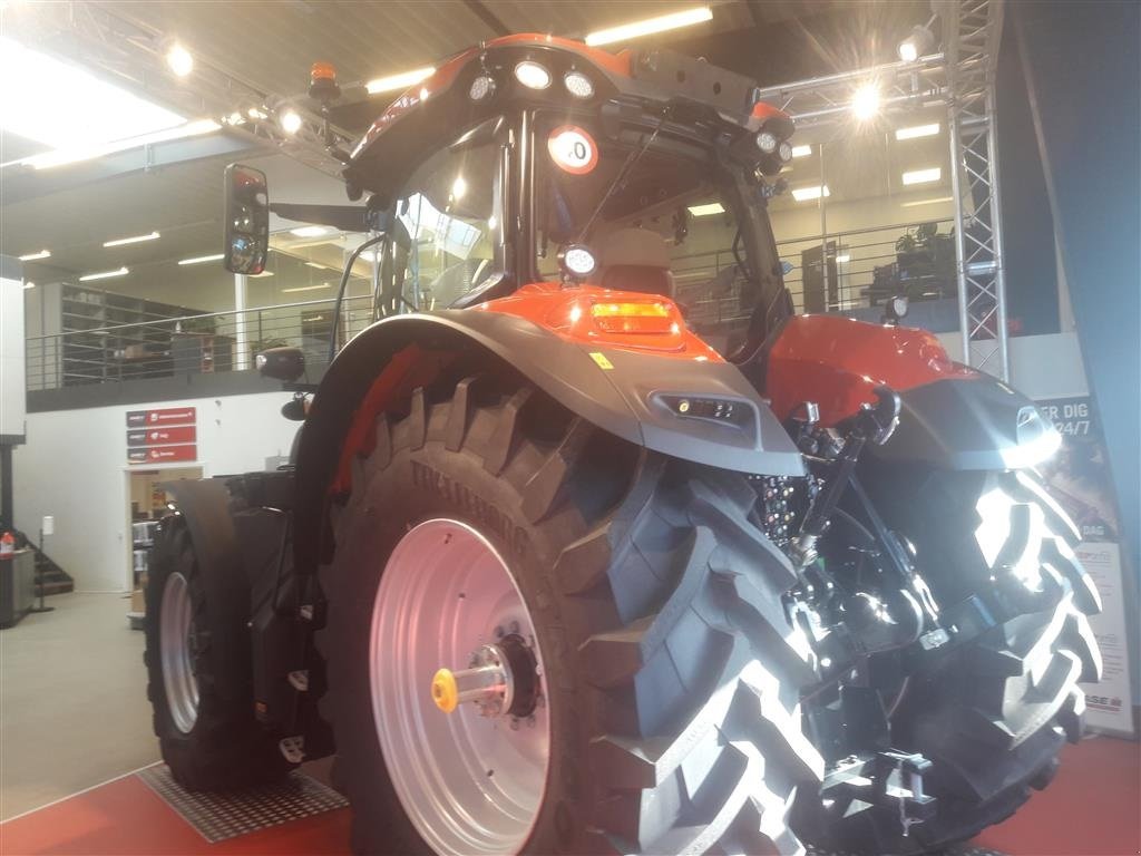 Traktor des Typs Case IH OPTUM 300 CVXDRIVE, Gebrauchtmaschine in Horsens (Bild 4)
