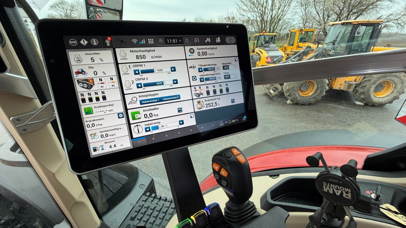 Traktor del tipo Case IH OPTUM 340 CVX. KUN 800 TIMER!, Gebrauchtmaschine In Nørager (Immagine 20)