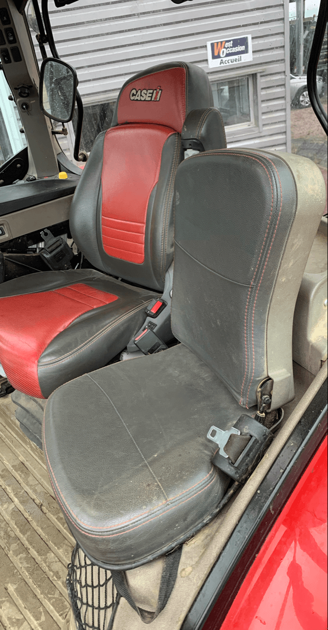 Traktor типа Case IH OPTUM CVX 270, Gebrauchtmaschine в CINTHEAUX (Фотография 7)