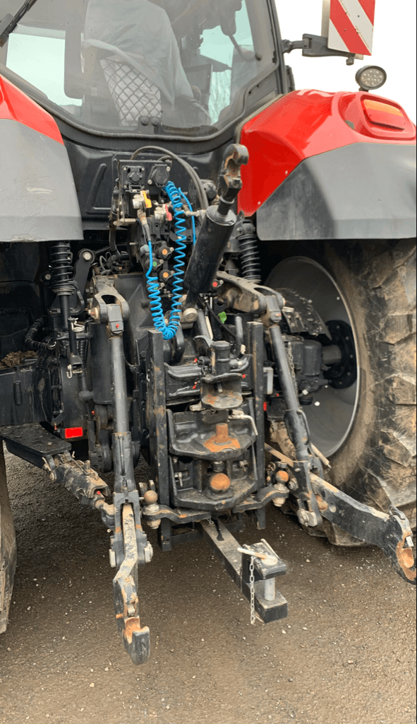 Traktor от тип Case IH OPTUM CVX 300 AFS CONNECT, Gebrauchtmaschine в CINTHEAUX (Снимка 5)