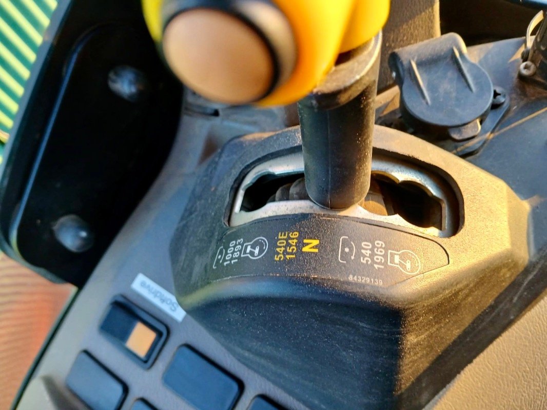 Traktor от тип Case IH Puma 130CVX +FL, Gebrauchtmaschine в Liebenwalde (Снимка 21)