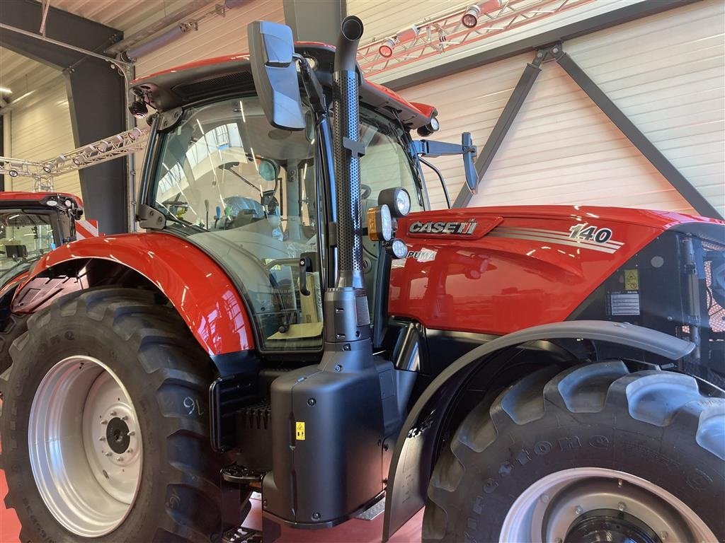 Traktor of the type Case IH Puma 140 X Med frontlift, Gebrauchtmaschine in Horsens (Picture 3)