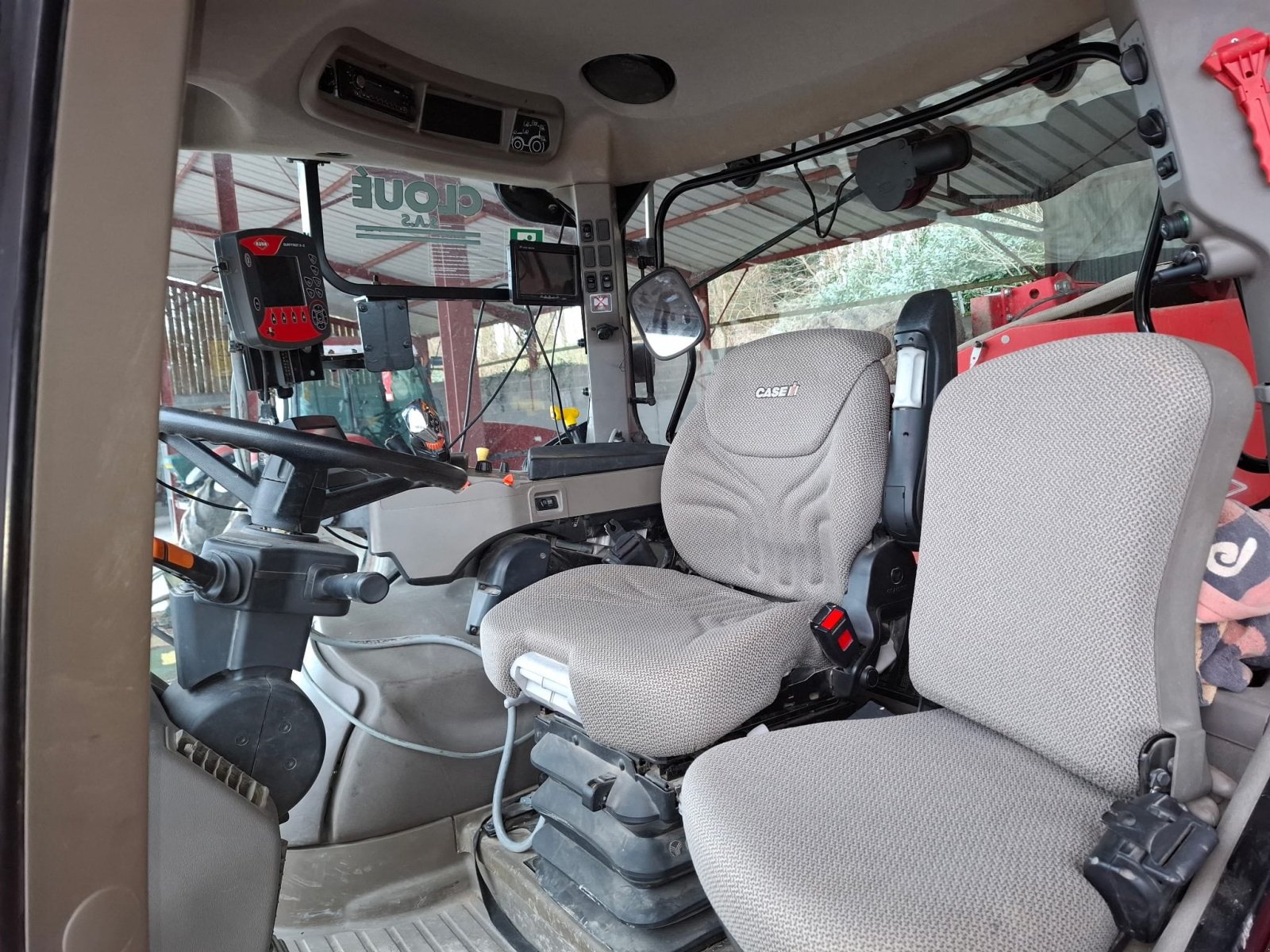Traktor typu Case IH PUMA 145 CVX, Gebrauchtmaschine v NAINTRE (Obrázek 6)