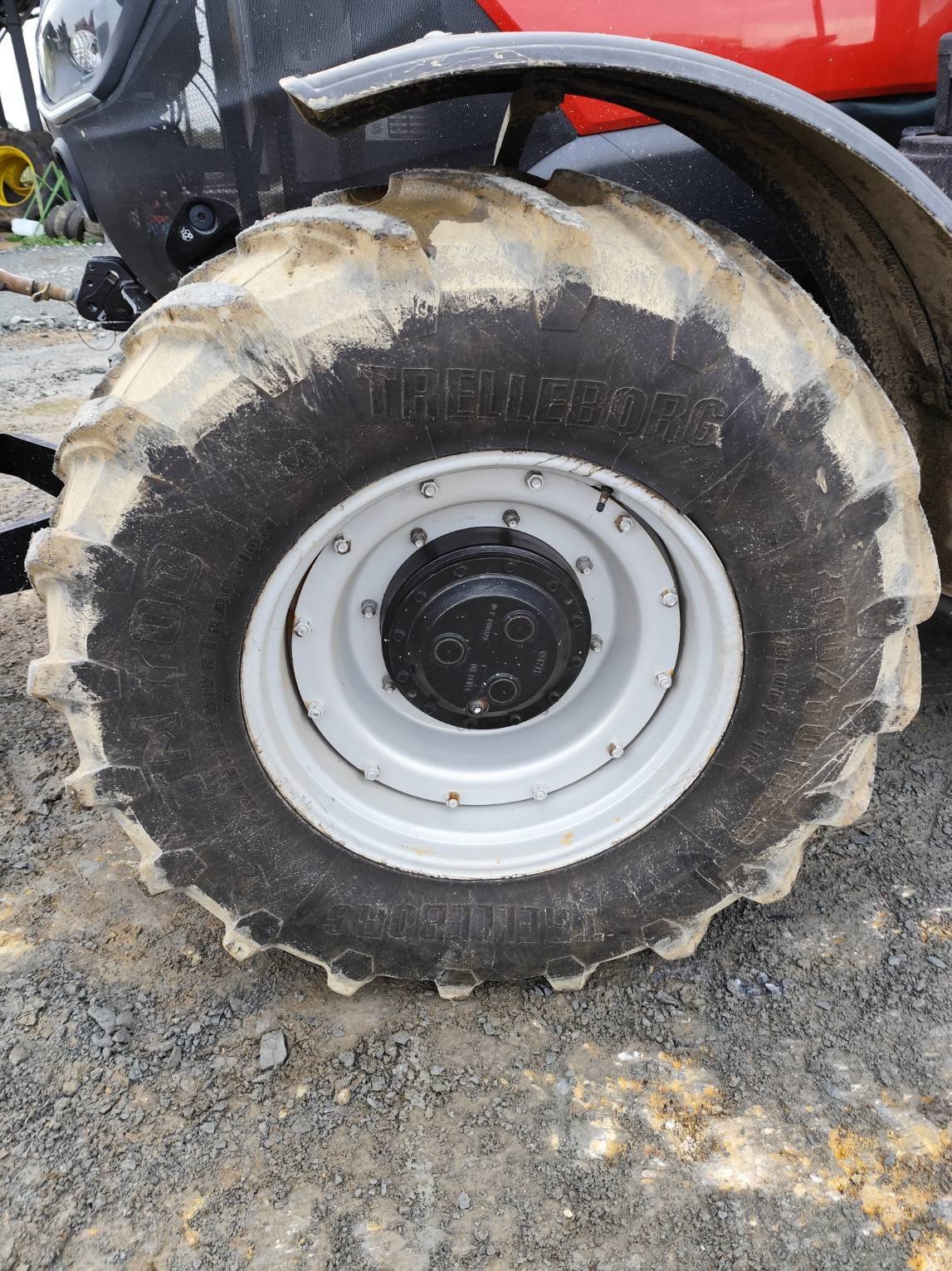 Traktor des Typs Case IH PUMA 150 CVX, Gebrauchtmaschine in Le Horps (Bild 5)