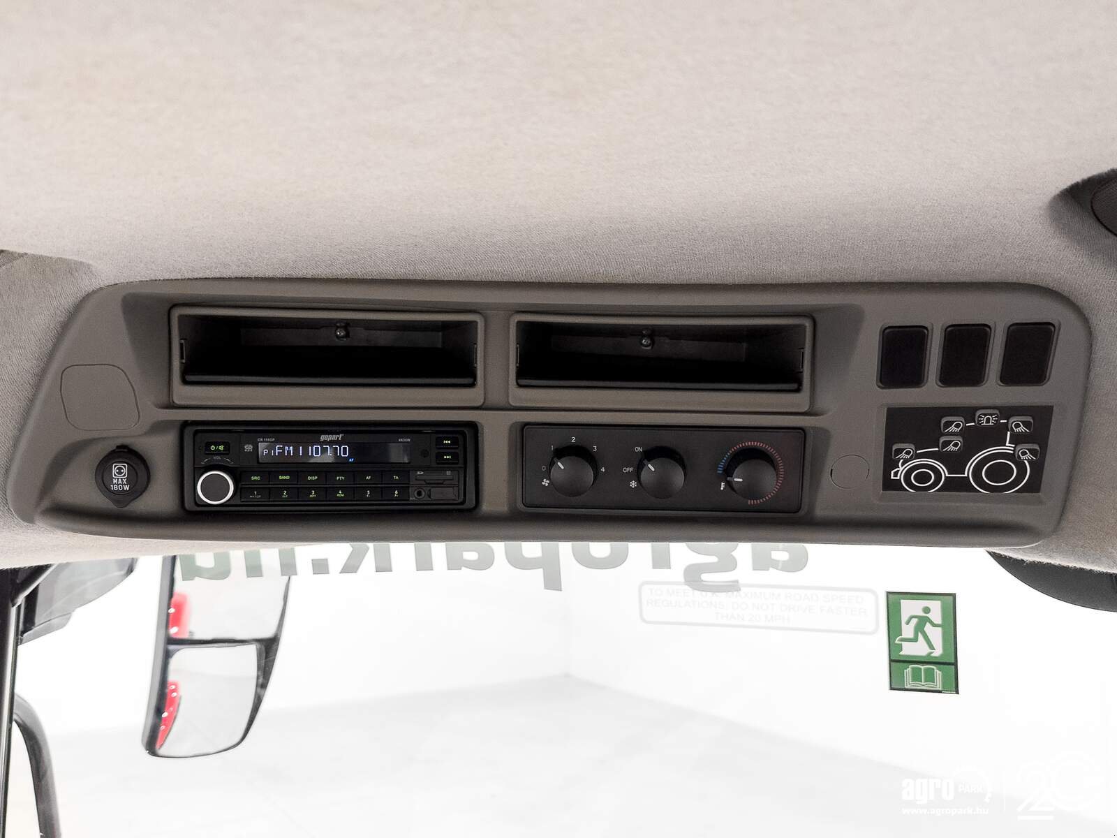 Traktor des Typs Case IH Puma 165 19/6 Powershift 50 km/h, front axle susp., cab susp., full RTK, Michelin tires, Gebrauchtmaschine in Csengele (Bild 28)